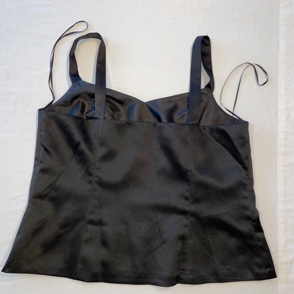 R&M Richards Top - Picture 2 of 4